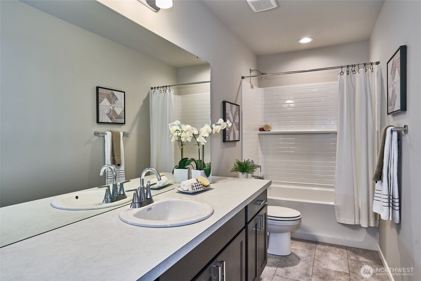 18517 SE 271st Place , Covington, WA 98042