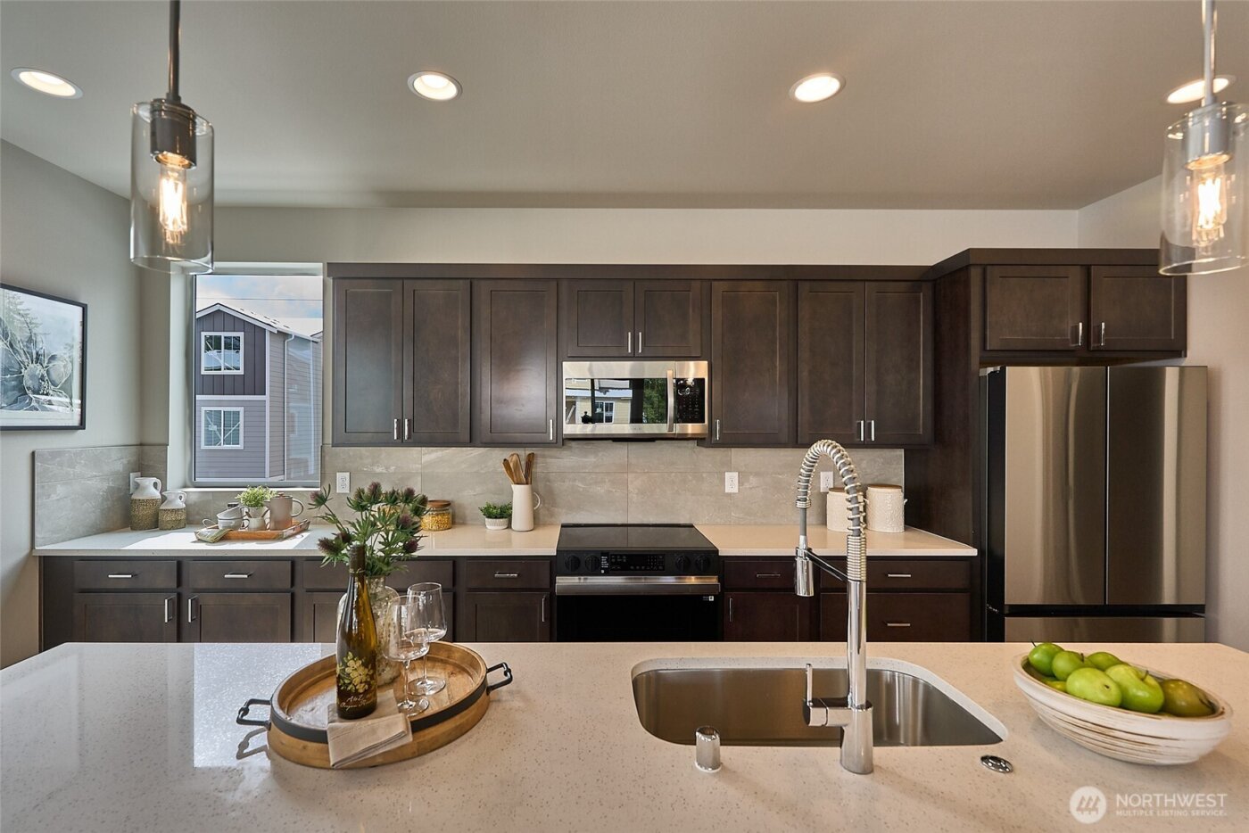 18517 SE 271st Place , Covington, WA 98042