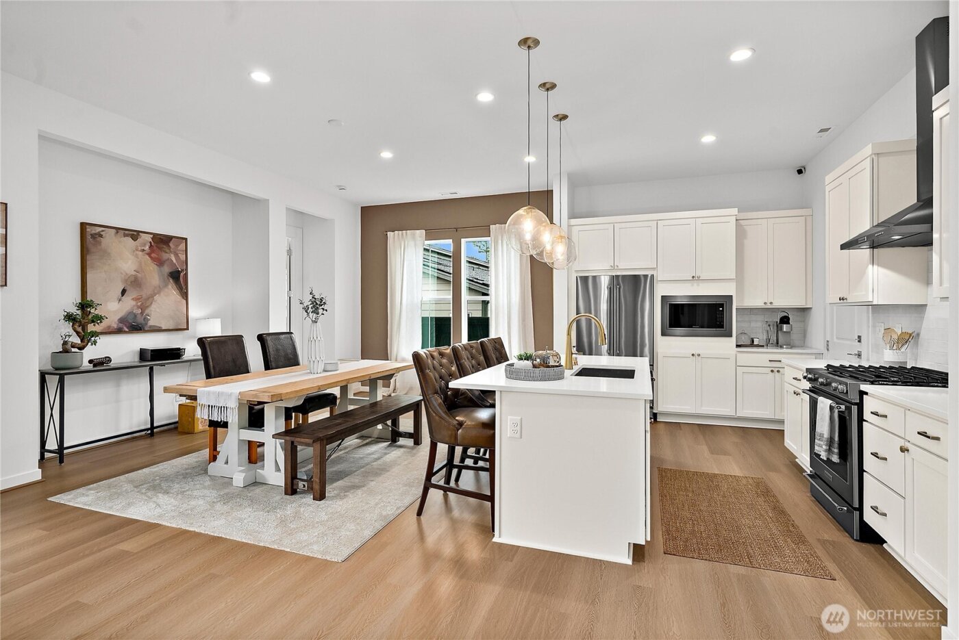 23540 SE Wisteria Street , Black Diamond, WA 98010