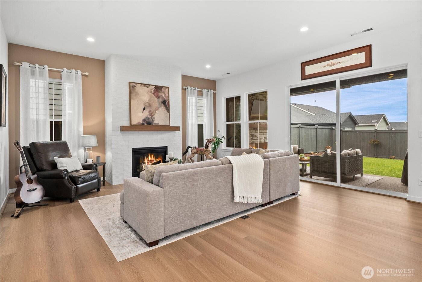 23540 SE Wisteria Street , Black Diamond, WA 98010