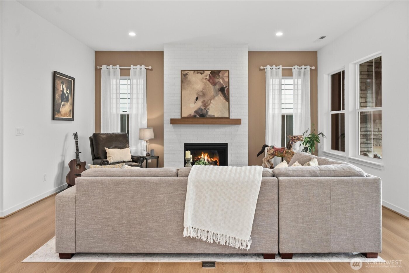 23540 SE Wisteria Street , Black Diamond, WA 98010