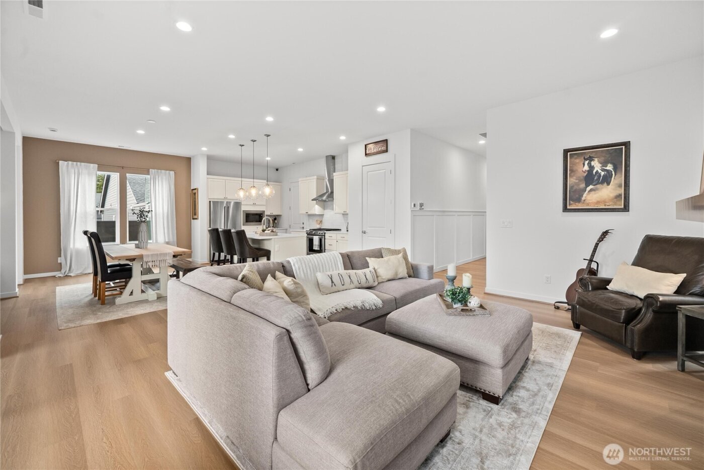 23540 SE Wisteria Street , Black Diamond, WA 98010