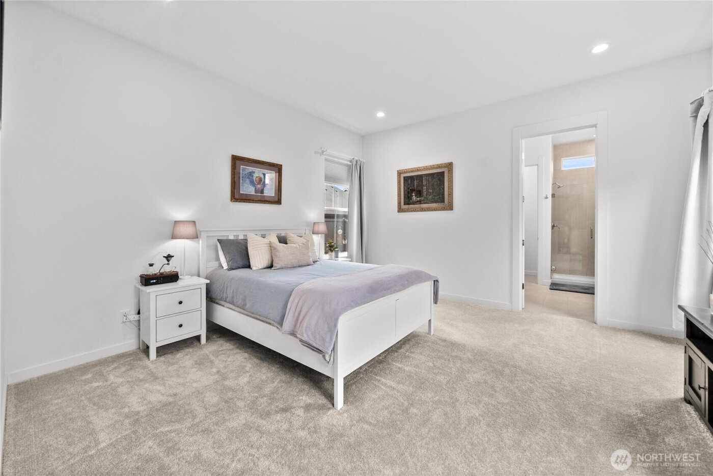 23540 SE Wisteria Street , Black Diamond, WA 98010