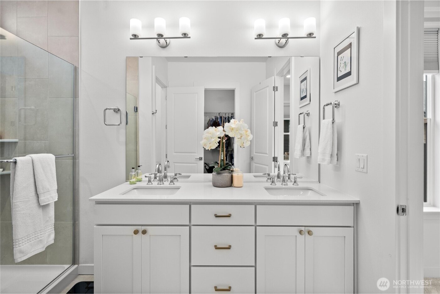 23540 SE Wisteria Street , Black Diamond, WA 98010