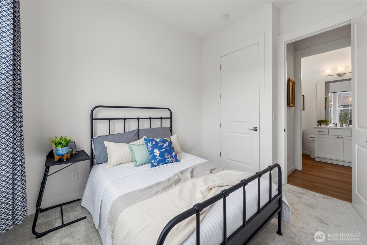 23540 SE Wisteria Street , Black Diamond, WA 98010