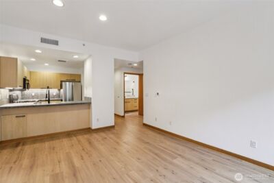 300 W 8th Street #209, Vancouver, WA 98660 - Photo 11