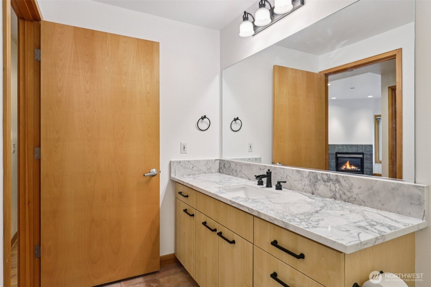 300 W 8th Street #209, Vancouver, WA 98660