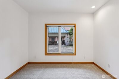300 W 8th Street #209, Vancouver, WA 98660 - Photo 29