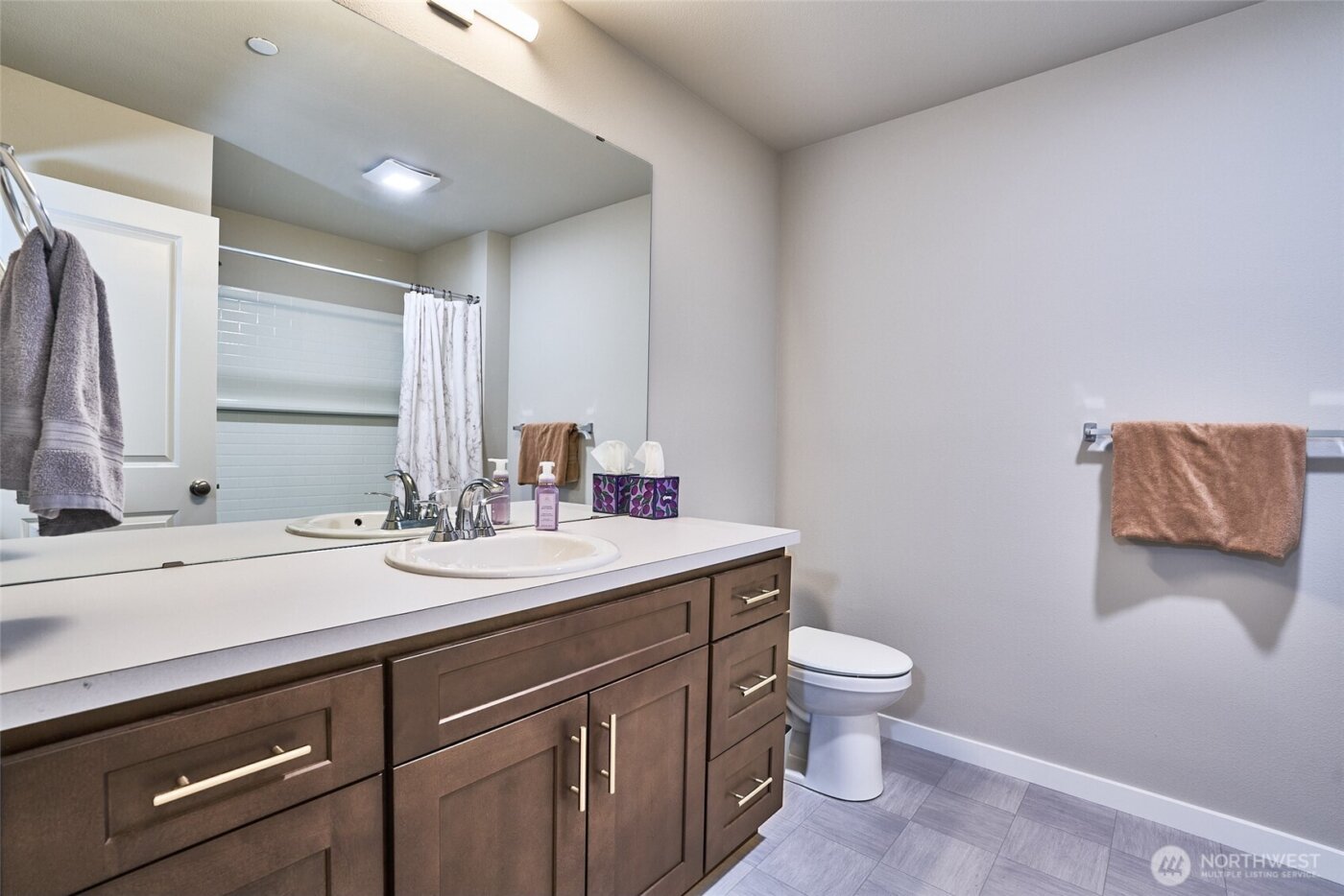 9618 19th Avenue SE #C, Everett, WA 98208