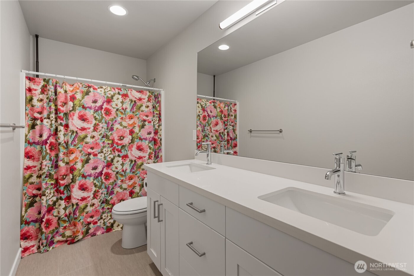 2120 SW Putnam Drive , Oak Harbor, WA 98277