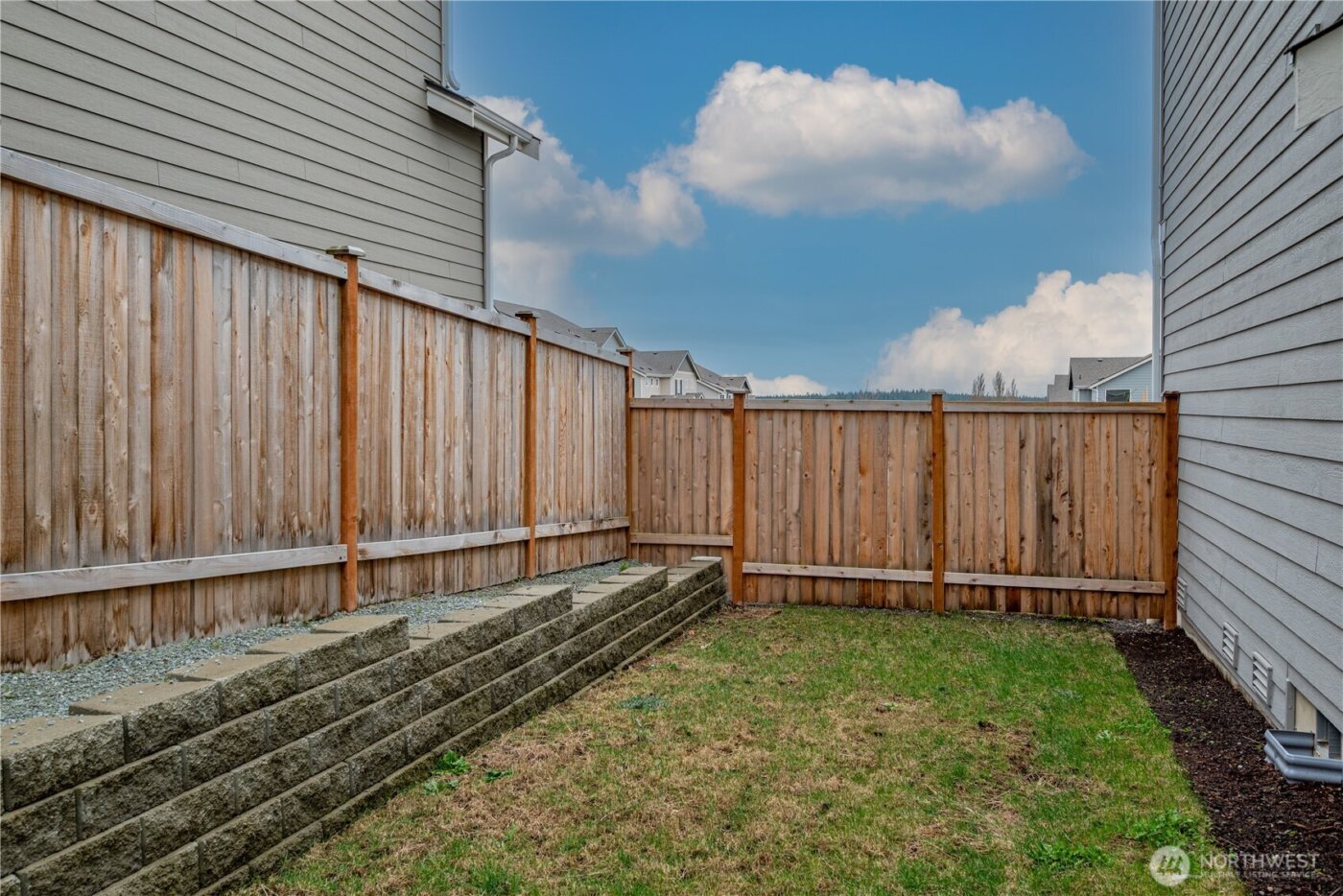 2120 SW Putnam Drive , Oak Harbor, WA 98277