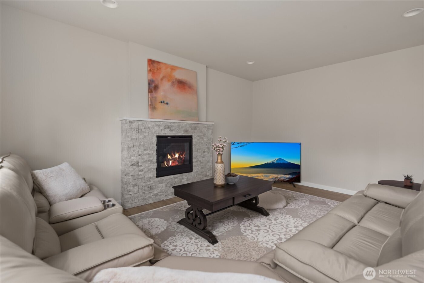 2120 SW Putnam Drive , Oak Harbor, WA 98277