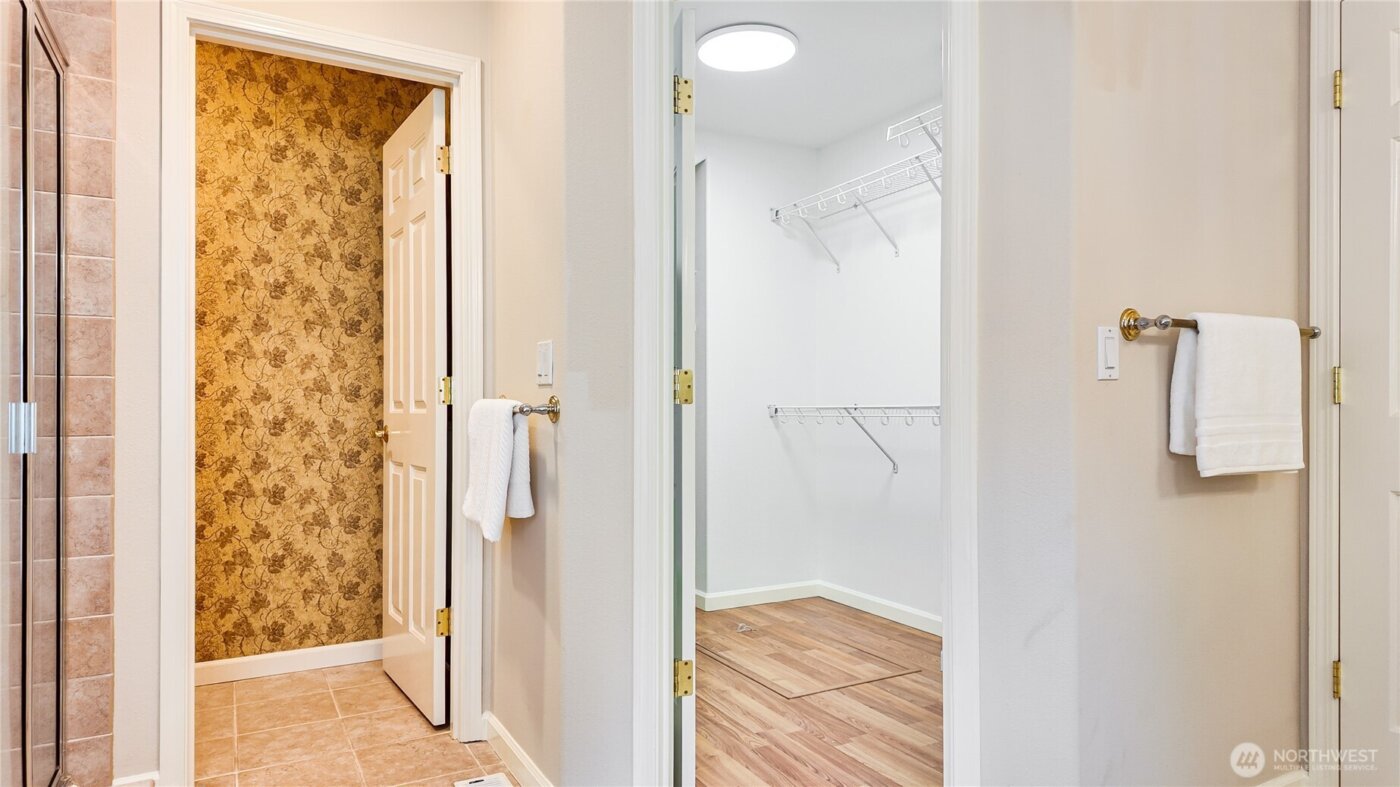 13428 NE 12th Place , Bellevue, WA 98005