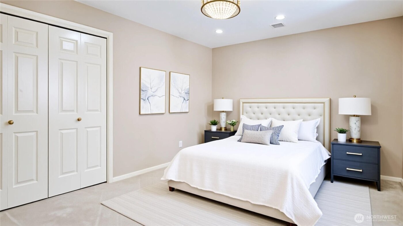 13428 NE 12th Place , Bellevue, WA 98005