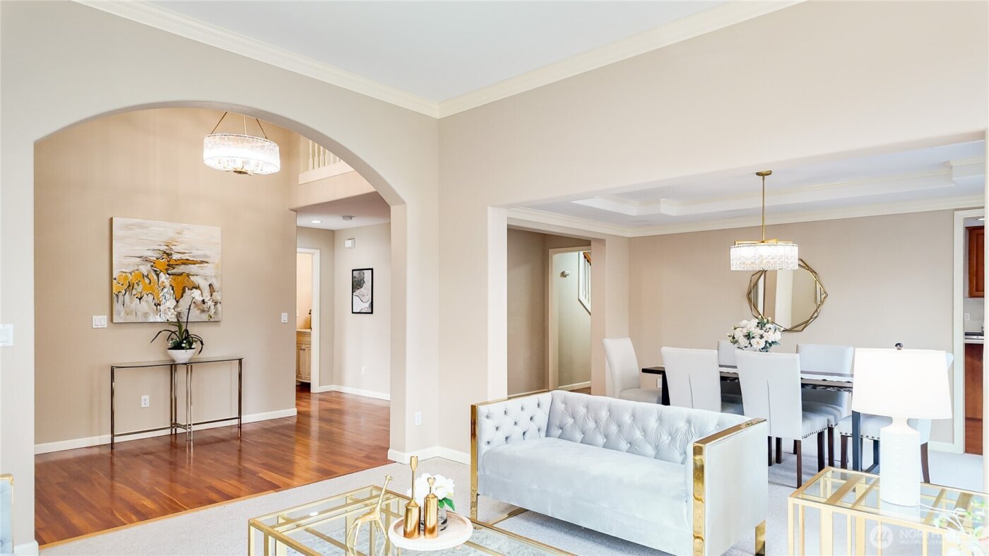 13428 NE 12th Place , Bellevue, WA 98005