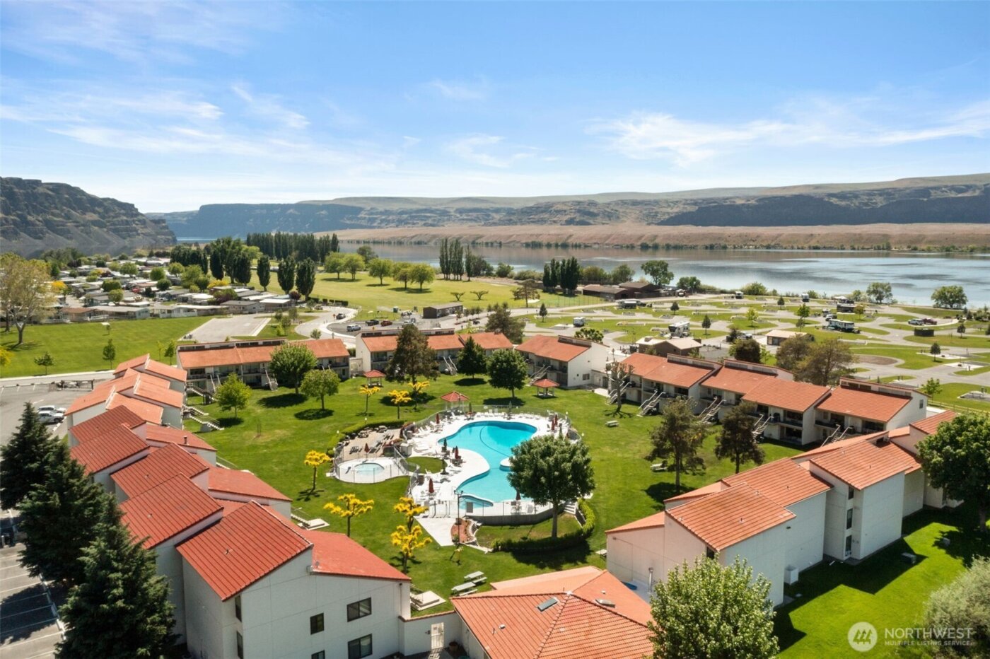 8903 Crescent Bar Road NW #101, Quincy, WA 98848