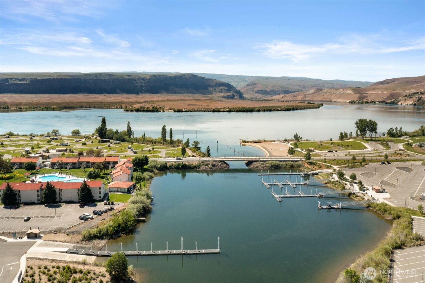 8903 Crescent Bar Road NW #101, Quincy, WA 98848