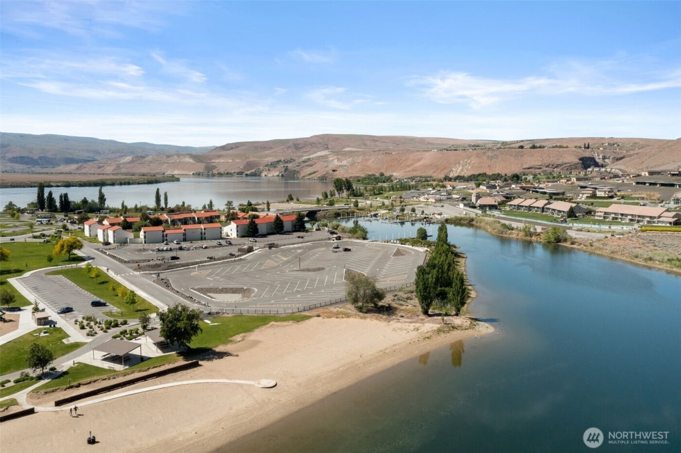 8903 Crescent Bar Road NW #101, Quincy, WA 98848