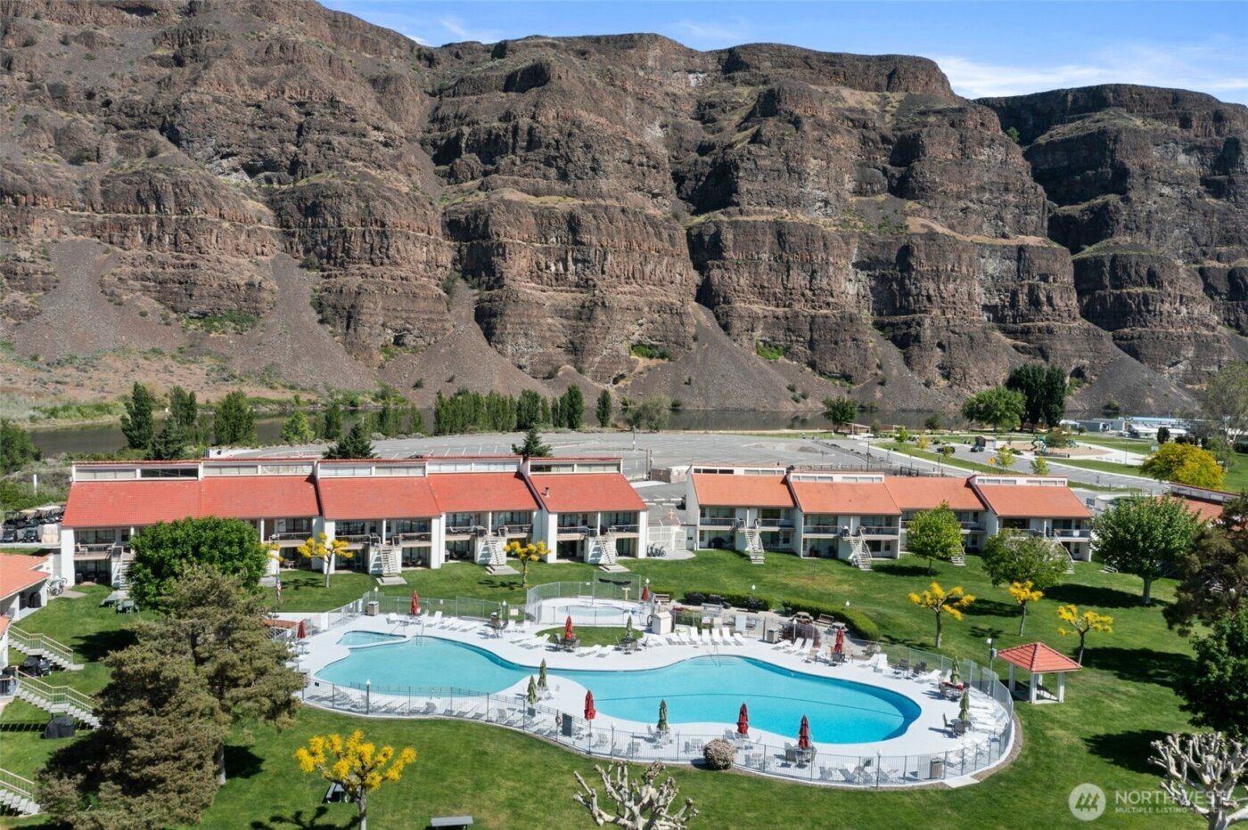 8903 Crescent Bar Road NW #101, Quincy, WA 98848