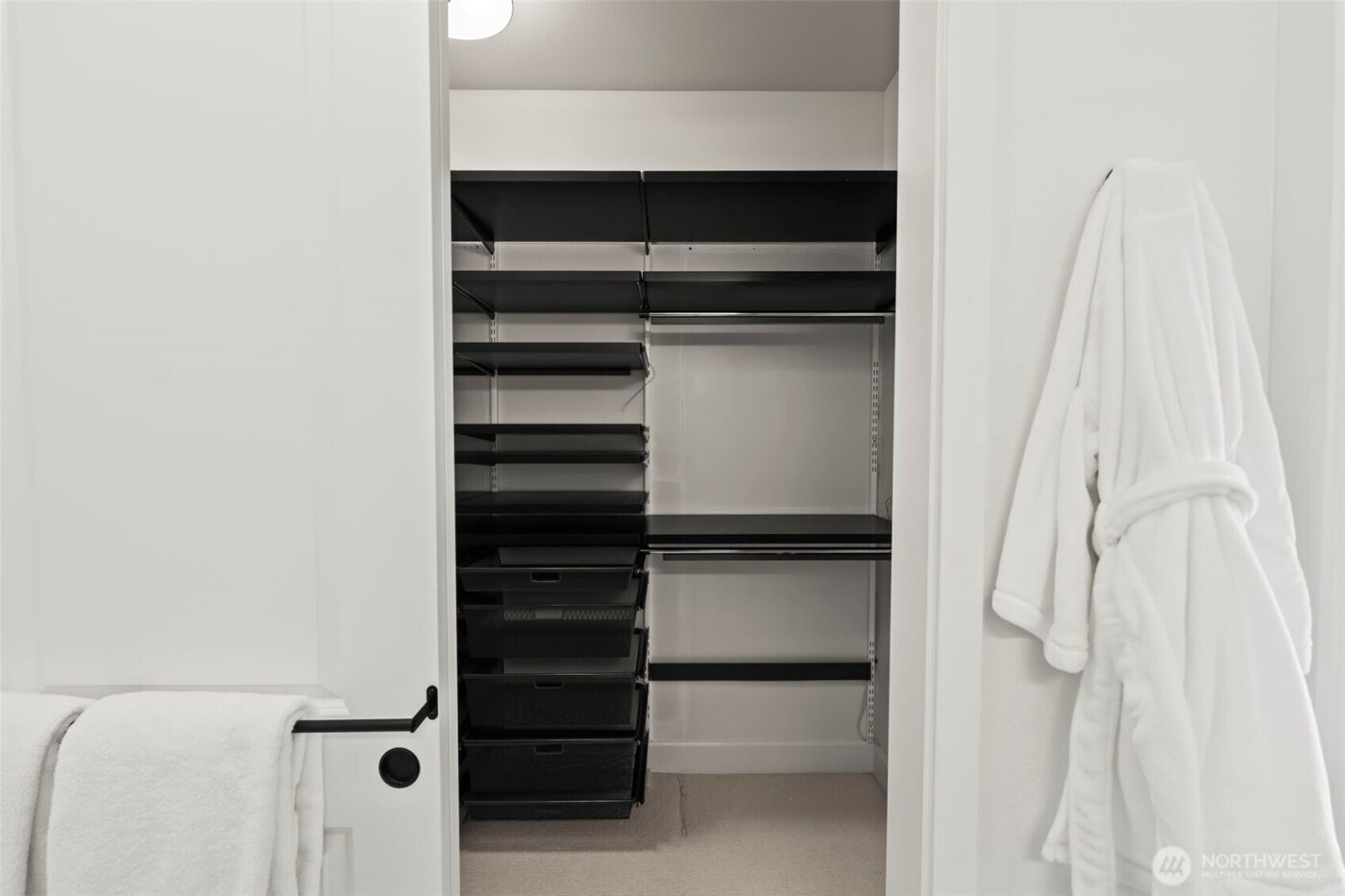 5105 Grand Loop #402, Tacoma, WA 98407