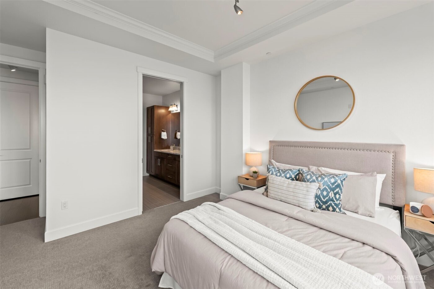 5105 Grand Loop #402, Tacoma, WA 98407