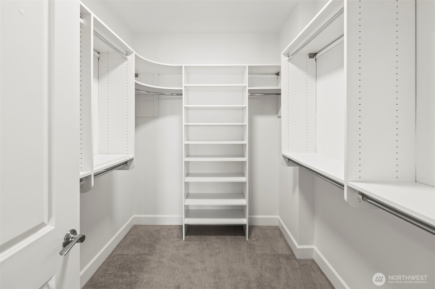 5105 Grand Loop #402, Tacoma, WA 98407