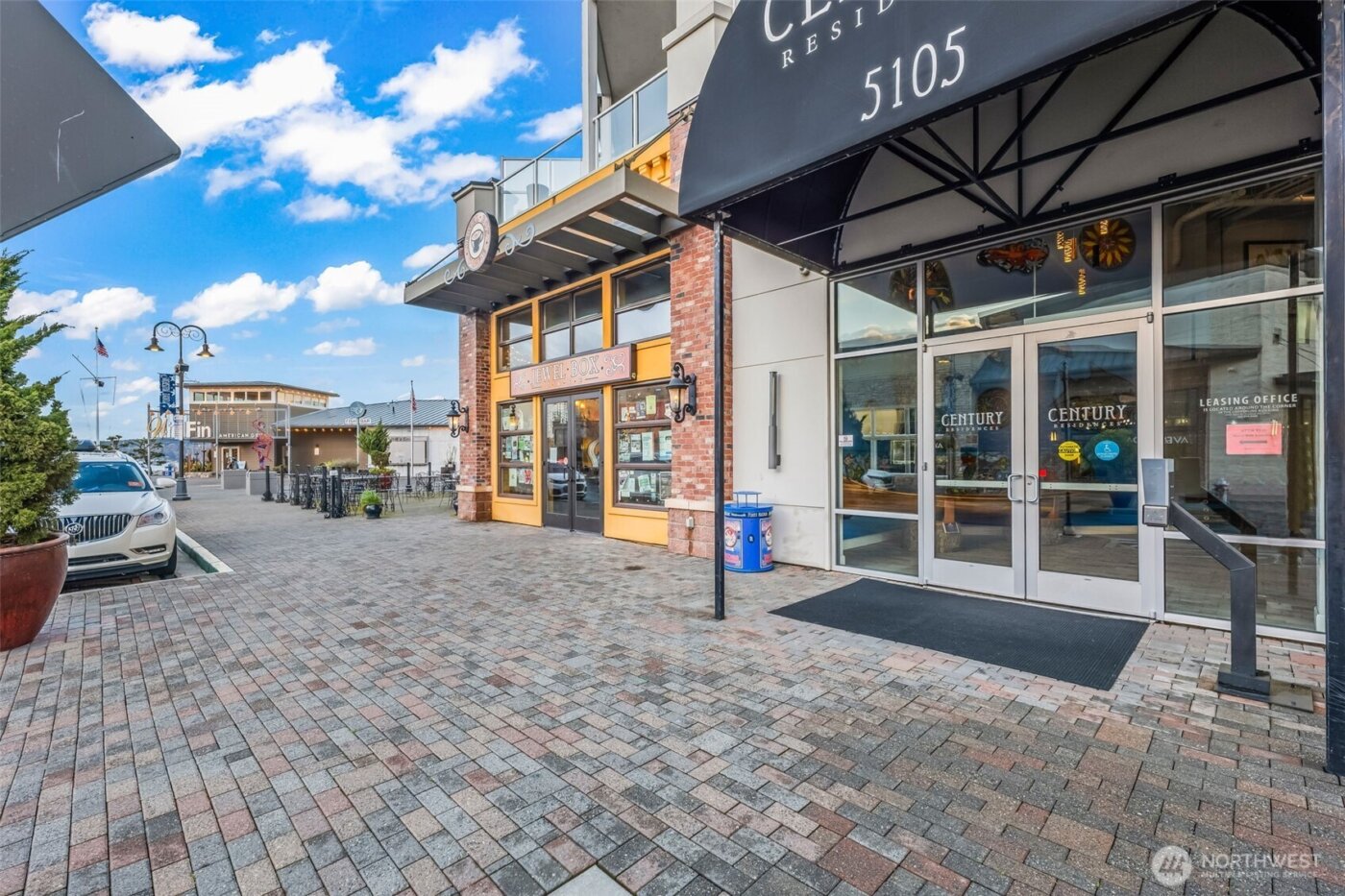 5105 Grand Loop #402, Tacoma, WA 98407