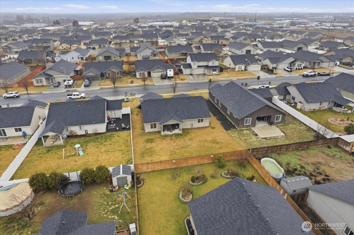 1341 E Landon Street , Moses Lake, WA 98837