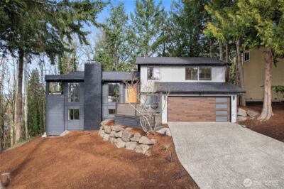 7036 NE 161st Street , Kenmore, WA 98028