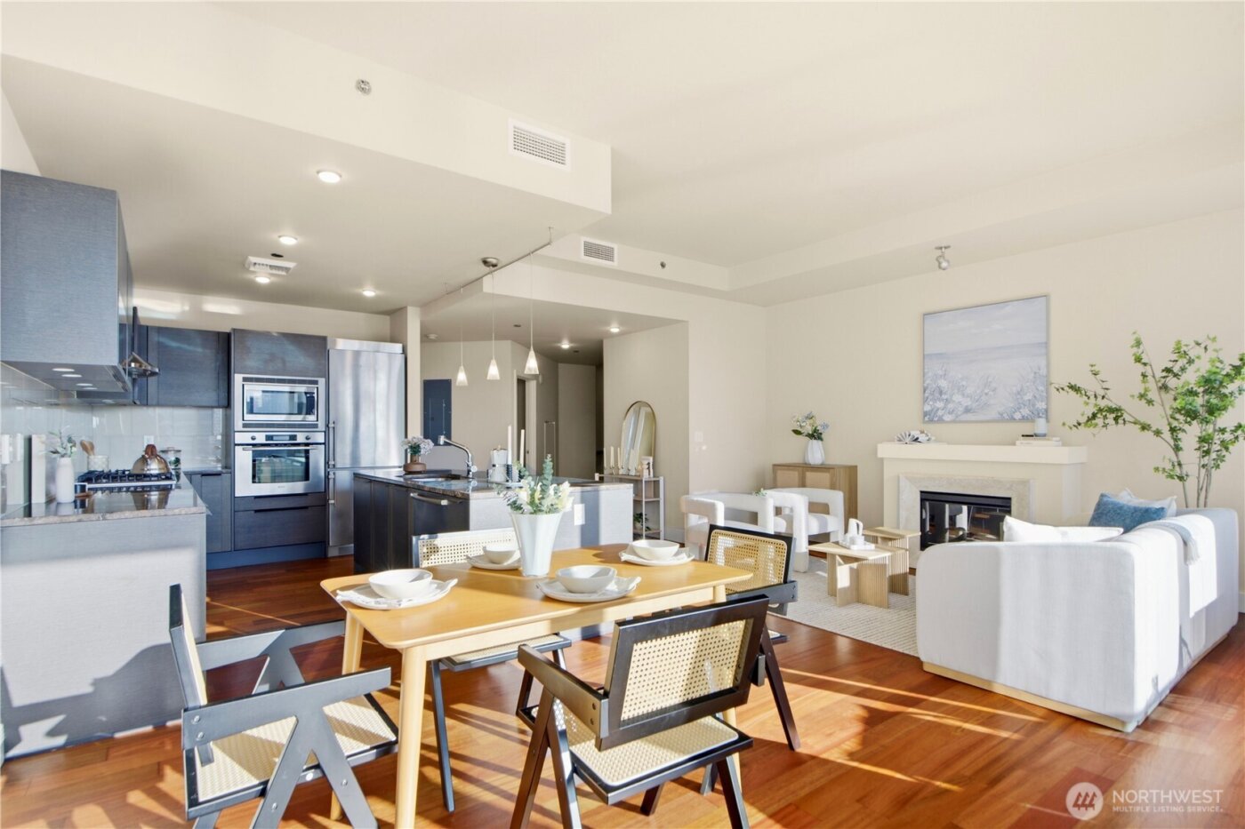 737 Olive Way #2808, Seattle, WA 98101