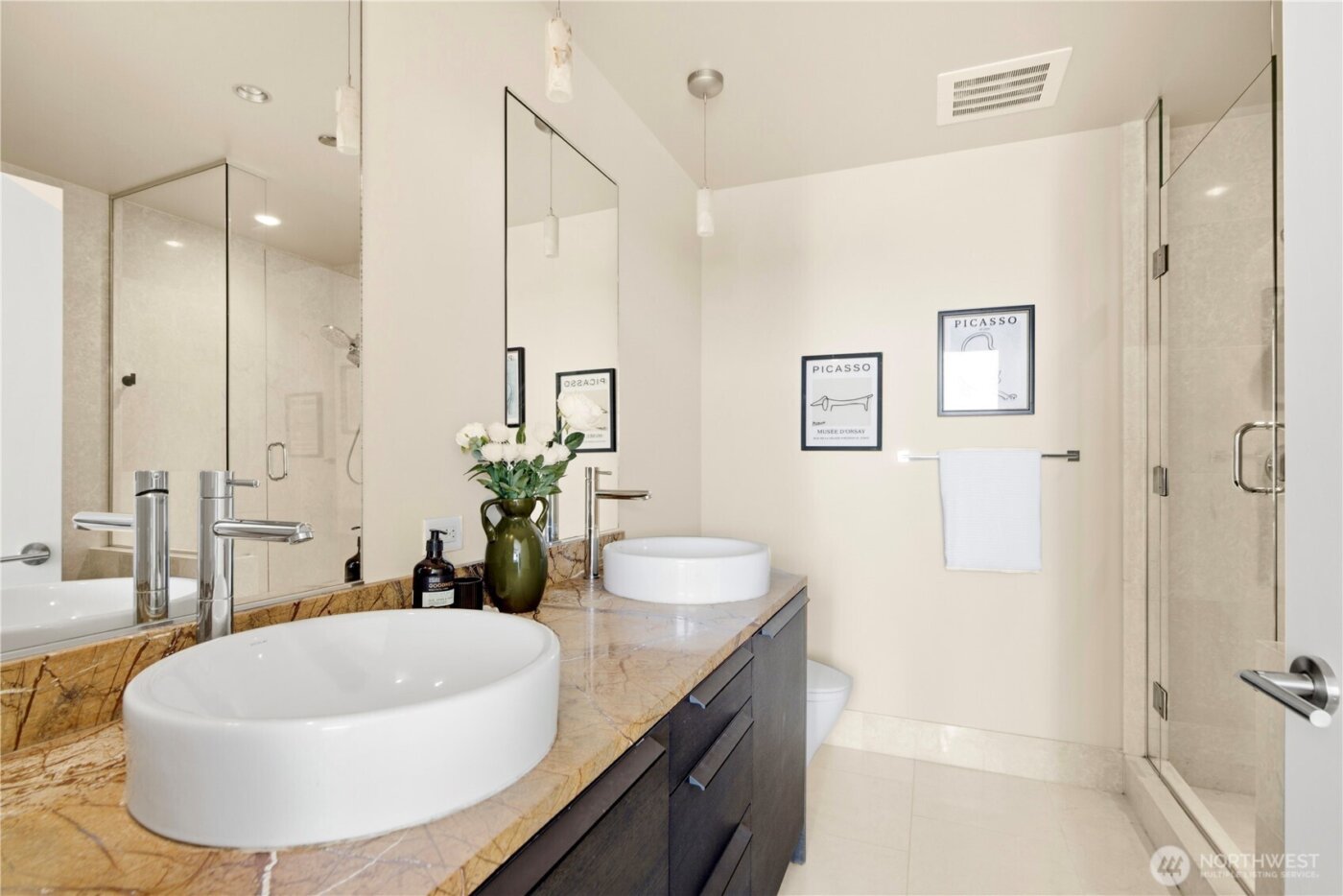 737 Olive Way #2808, Seattle, WA 98101