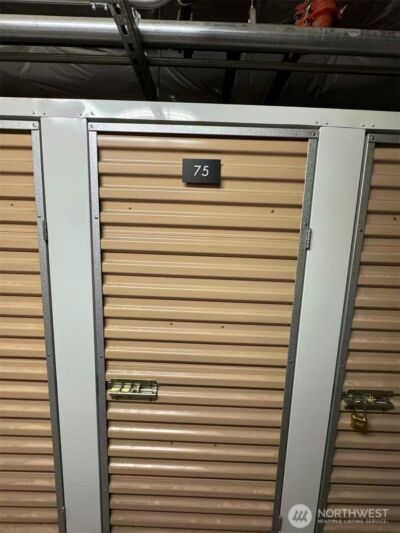 737 Olive Way #2808, Seattle, WA 98101 - Photo 35