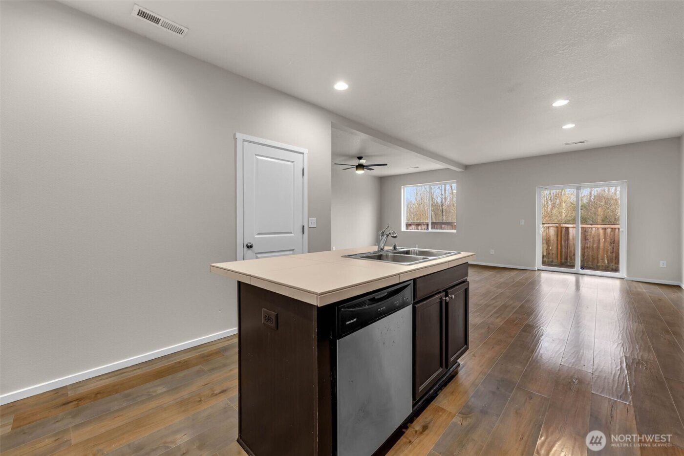 13105 NE 56th Circle , Vancouver, WA 98682