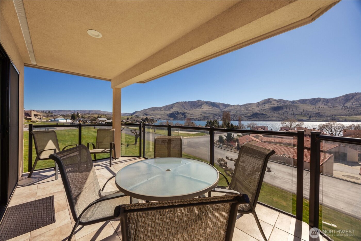 100 Lake Chelan Shores Drive #18-8, Chelan, WA 98816