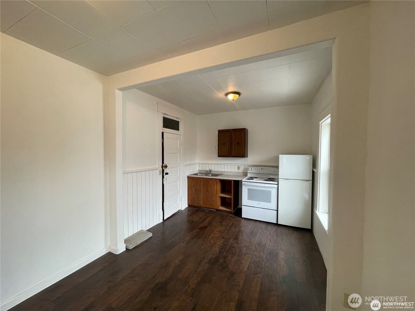 1014 Main Street , Oroville, WA 98844