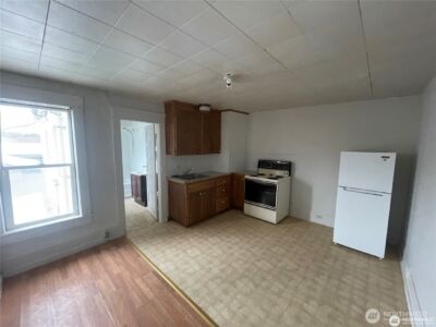 1014 Main Street , Oroville, WA 98844 - Photo 8