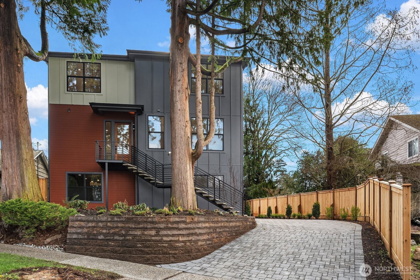 2615 NE 87th Street , Seattle, WA 98115