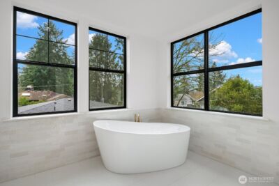 2615 NE 87th Street , Seattle, WA 98115 - Photo 22