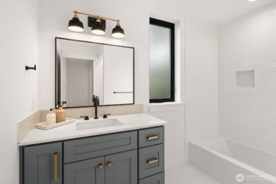 2613 NE 87th Street , Seattle, WA 98115 - Photo 10