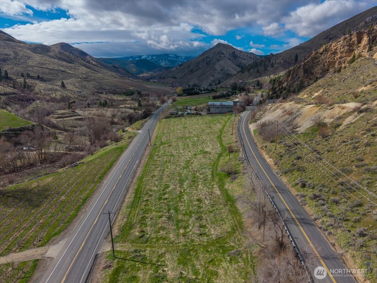 3 Methow Street , Wenatchee, WA 98801