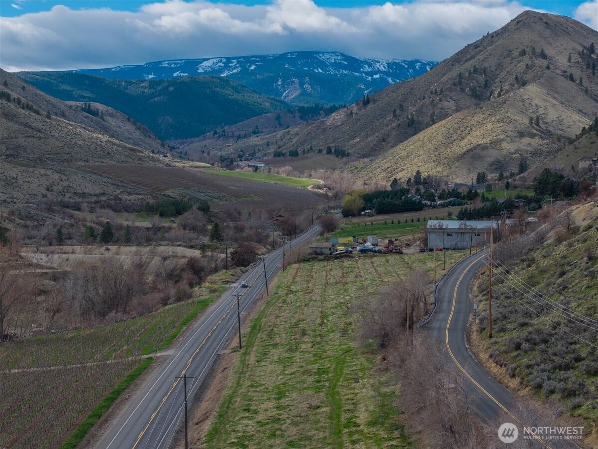 3 Methow Street , Wenatchee, WA 98801