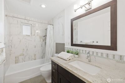 9615 NE 26th Street , Clyde Hill, WA 98004 - Photo 23