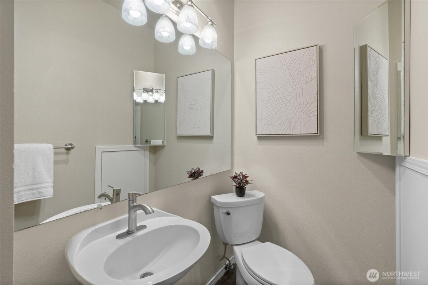 10909 Avondale Road NE #R170, Redmond, WA 98052