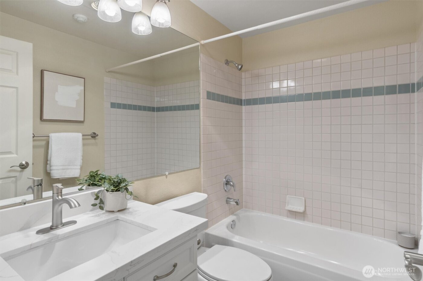 10909 Avondale Road NE #R170, Redmond, WA 98052