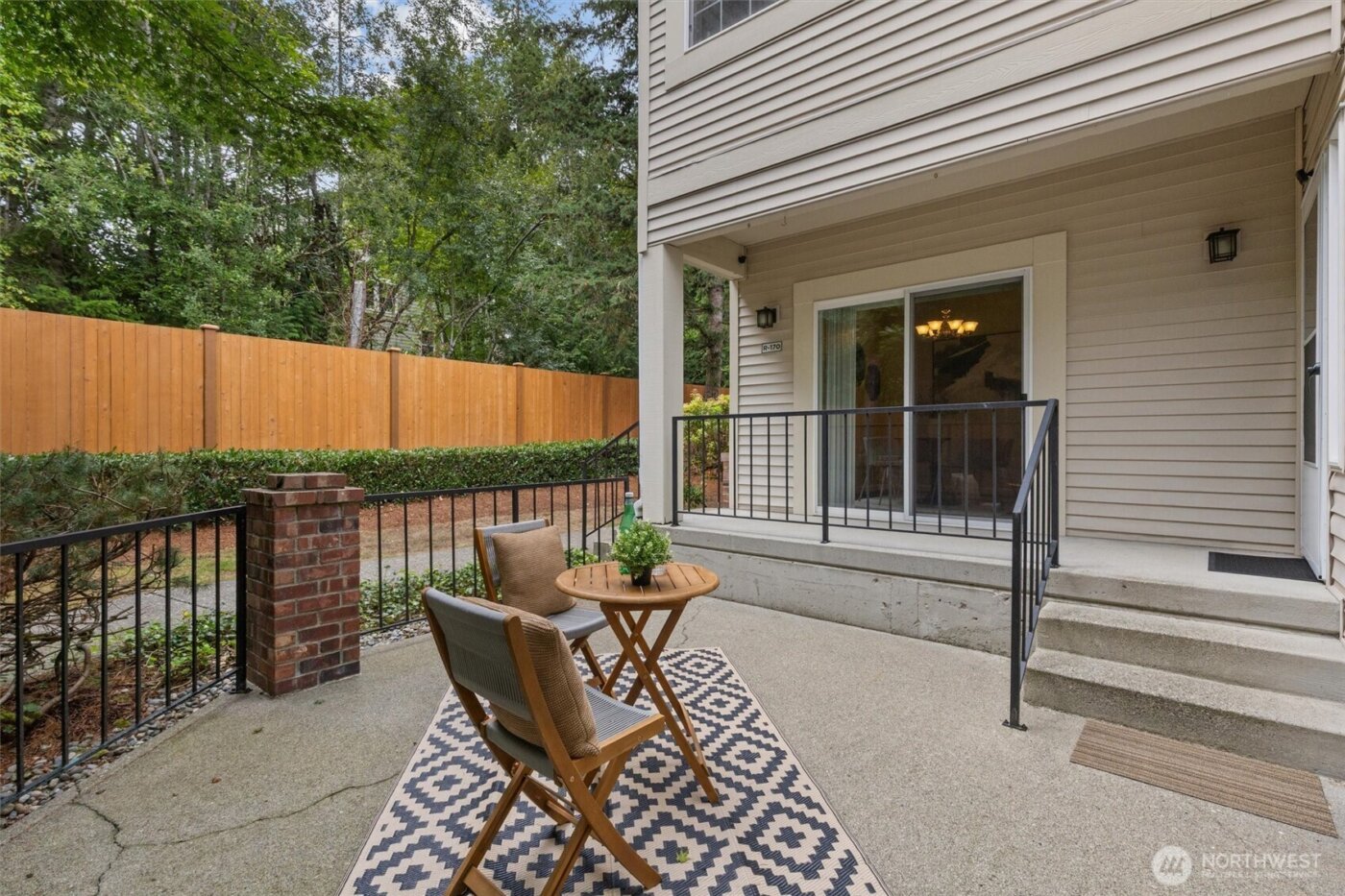 10909 Avondale Road NE #R170, Redmond, WA 98052