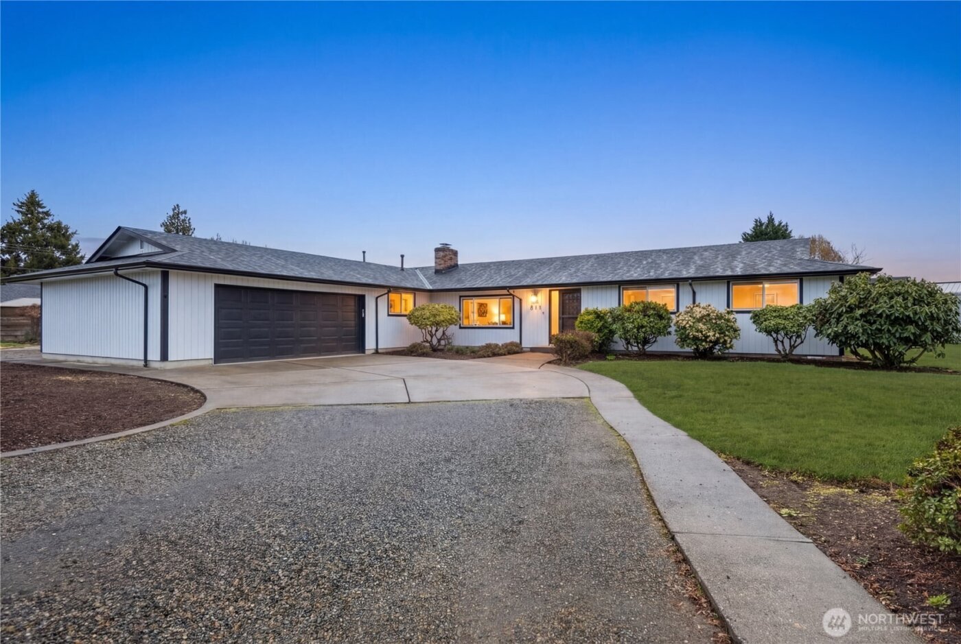 811 16Th Street NW, Puyallup, WA 98371