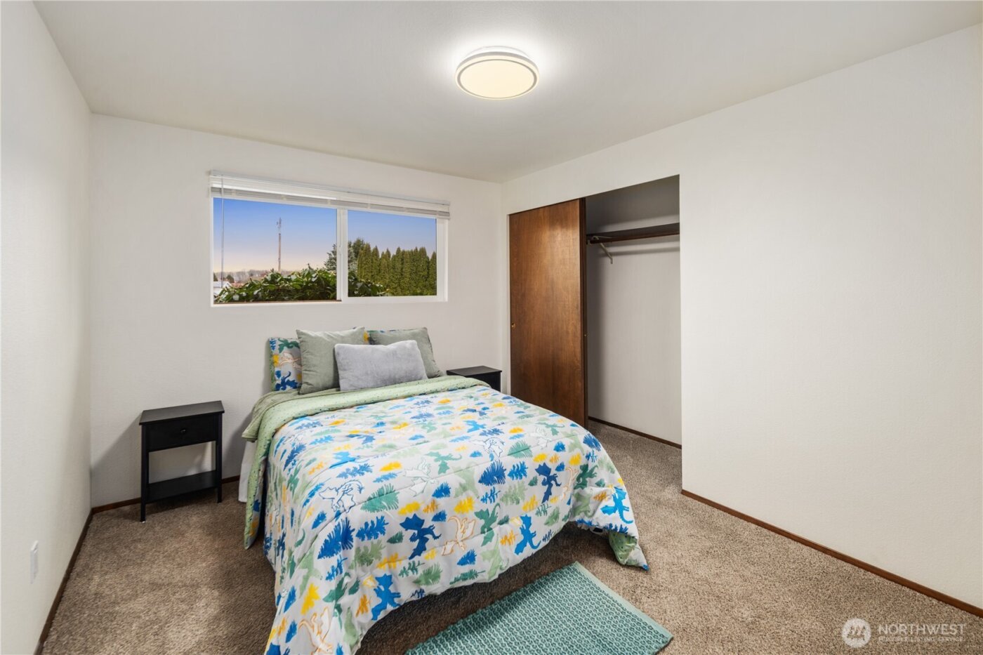 811 16Th Street NW, Puyallup, WA 98371