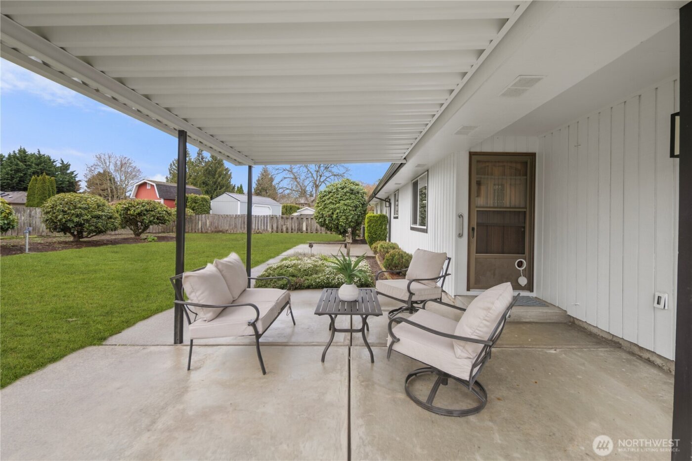 811 16Th Street NW, Puyallup, WA 98371