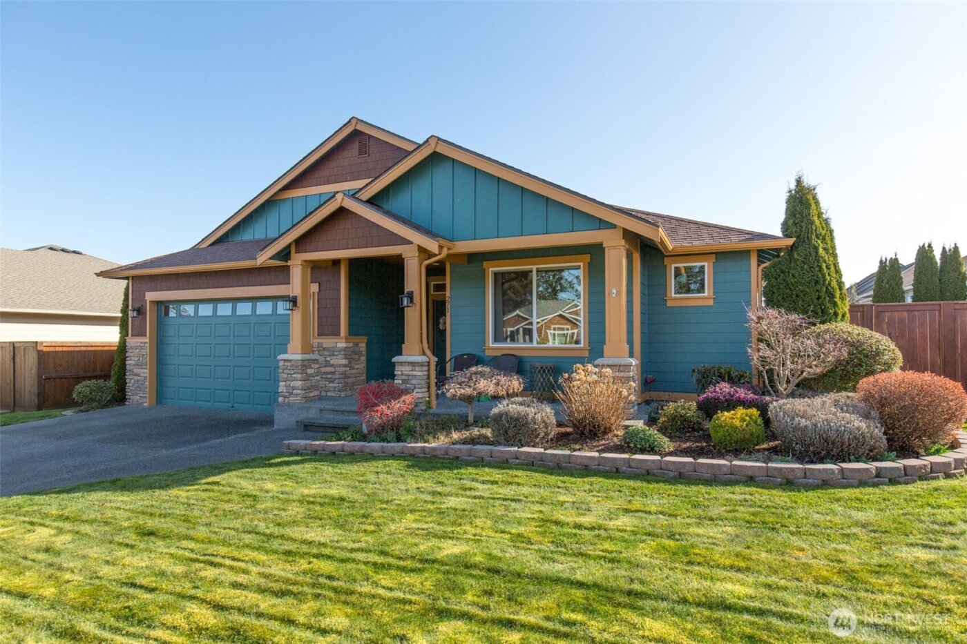 271 Blue Glacier Loop , Sequim, WA 98382