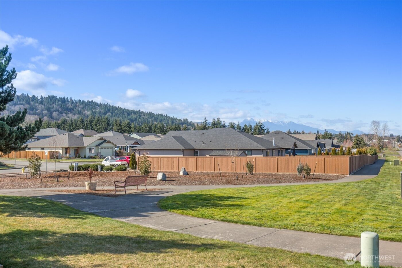 271 Blue Glacier Loop , Sequim, WA 98382